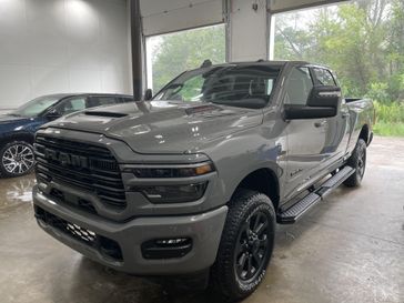 New 2025 RAM 2500 Laramie Crew Cab 4x4 6'4' Box