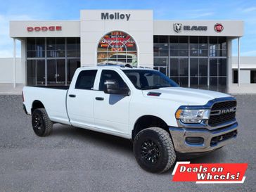 2024 RAM 2500 Tradesman Crew Cab 4x4 8' Box