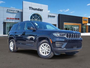 New 2026 Jeep Grand Cherokee Laredo X 4x4