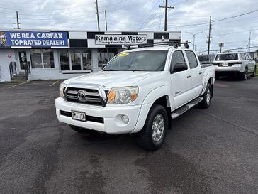 2010 Toyota Tacoma 2WD D-Cab PreRunner Short Bed