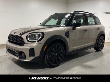 2024 MINI Cooper S Countryman Iconic