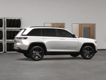 2025 Jeep Grand Cherokee Altitude X 4x4