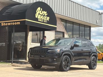Used 2021 Jeep Cherokee Altitude