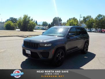 2024 Jeep Grand Cherokee Altitude 4WD