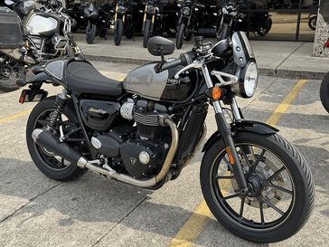 Used 2017 Triumph STREET CUP 