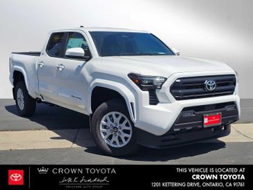 New 2025 Toyota Tacoma SR5