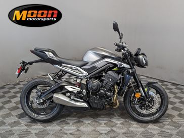 2024 Triumph STREET TRIPLE R 