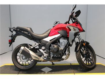 2020 Honda CB500X in a Red exterior color. New England Powersports 978 338-8990 pixelmotiondemo.com 