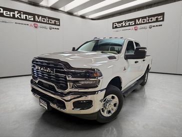 New 2026 RAM 2500 Tradesman Crew Cab 4x4 6'4' Box