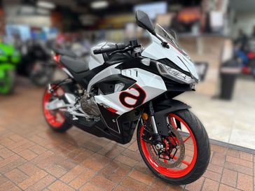 2025 APRILIA RS 457 OPALESCENT LIGHT 