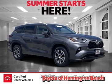 Used 2024 Toyota Highlander XLE