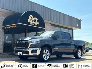 2025 RAM 1500 Big Horn Crew Cab 4x4 5'7' Box