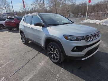 New 2026 Jeep Compass Limited 4x4