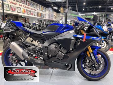 Used 2019 Yamaha YZF-R1 CA 