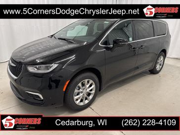 2025 Chrysler Pacifica Select Awd