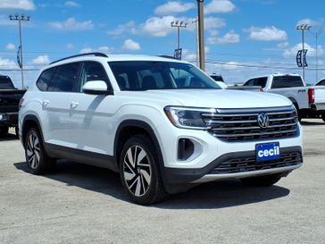 Used 2024 Volkswagen Atlas 2.0T SE w/Technology