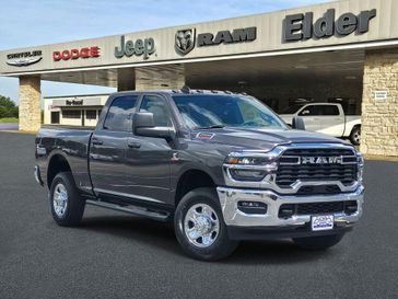 2025 RAM 2500 Tradesman Crew Cab 4x4 6'4' Box