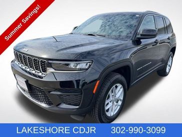 2025 Jeep Grand Cherokee Laredo X 4x4