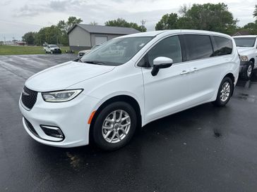 2023 Chrysler Pacifica 
