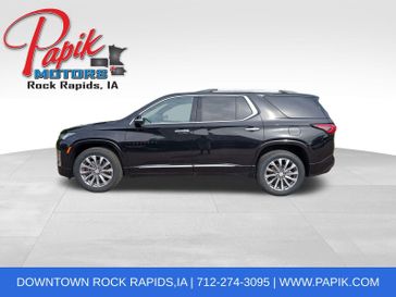 Used 2023 Chevrolet Traverse Premier