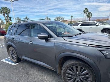 Used 2023 Nissan Pathfinder SL