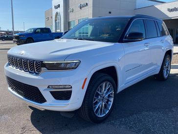 New 2025 Jeep Grand Cherokee Summit 4x4