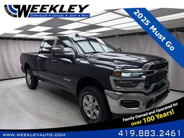New 2025 RAM 2500 Big Horn Crew Cab 4x4 6'4' Box