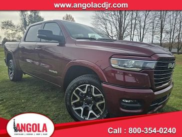 2025 RAM 1500 Laramie Crew Cab 4x4 5'7' Box