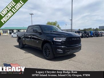 2025 RAM 1500 Limited Crew Cab 4x4 6'4' Box