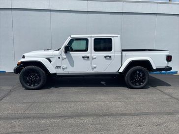 New 2025 Jeep Gladiator Nighthawk 4x4