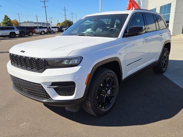 New 2025 Jeep Grand Cherokee Altitude X 4x4
