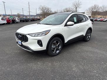 New 2026 Ford Escape Hybrid ST-Line Select