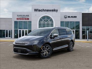 New 2027 Chrysler Pacifica Pinnacle