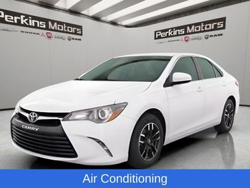 Used 2016 Toyota Camry LE
