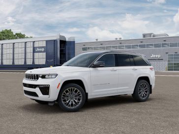 New 2027 Jeep Grand Cherokee Summit 4x4