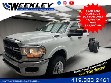 2024 RAM 3500 Tradesman Crew Cab Chassis 4x4 60' Ca