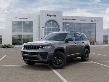 New 2026 Jeep Grand Cherokee Laredo Altitude 4x4