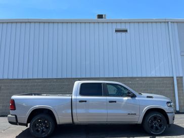 2025 RAM 1500 Big Horn Crew Cab 4x4 6'4' Box