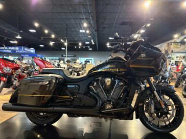 New 2026 Indian Motorcycle CHALLENGER DH 112  AUDIO PACKAGE BLK MTLCBLK CRSTL 49ST 