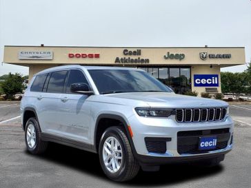 2025 Jeep Grand Cherokee L Laredo X 4x4