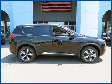 Used 2023 Nissan Rogue Platinum