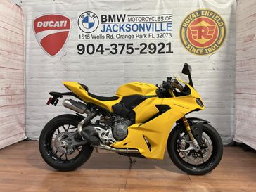 New 2026 Ducati PANIGALE V2S GIALLO 