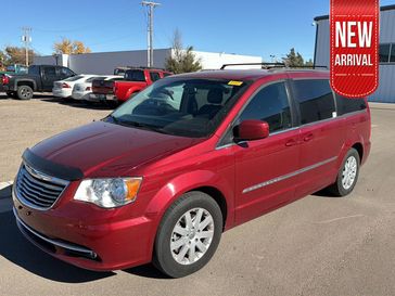 Used 2016 Chrysler Town & Country Touring