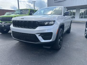 2025 Jeep Grand Cherokee Altitude X 4x4