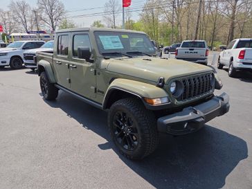 2025 Jeep Gladiator Nighthawk 4x4