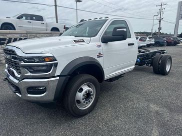 New 2026 RAM 4500 Tradesman Chassis Regular Cab 4x4 84' Ca