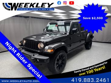 2025 Jeep Gladiator Nighthawk 4x4