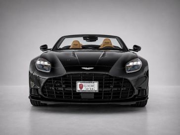 2026 Aston Martin Vanquish Volante's photo