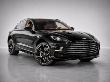 2026 Aston Martin DBX
