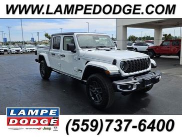 New 2026 Jeep Gladiator Sport S 4x4